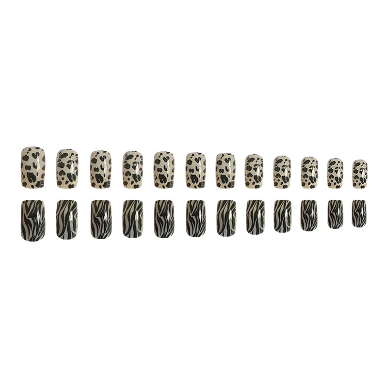 Asymmetric leopard print